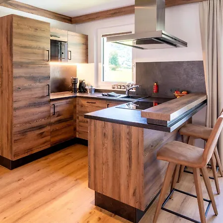 Family Penthouse With Balcony Hébergement de vacances Rauris