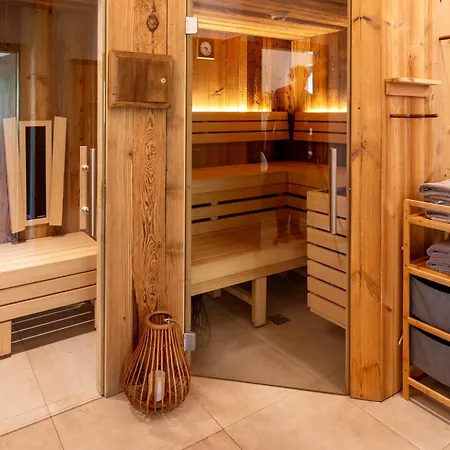 Family Penthouse With Balcony Hébergement de vacances *