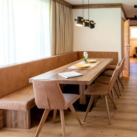 Hébergement de vacances Family Penthouse With Balcony Rauris
