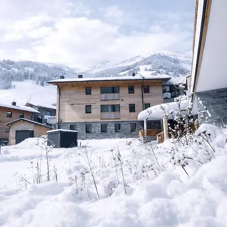 Family Penthouse With Balcony Rauris
