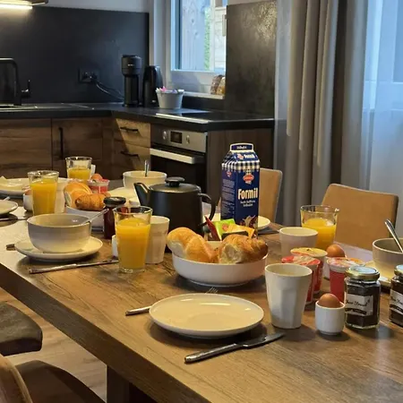 Hébergement de vacances Family Penthouse With Balcony *